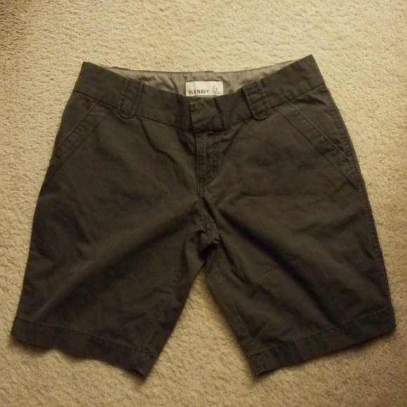 Old Navy Pants - Old Navy Women's Gray Bermuda Shorts